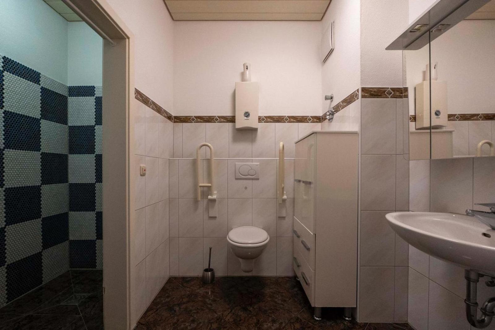 Appartement Exklusive Stadtwohnung Im Eg *